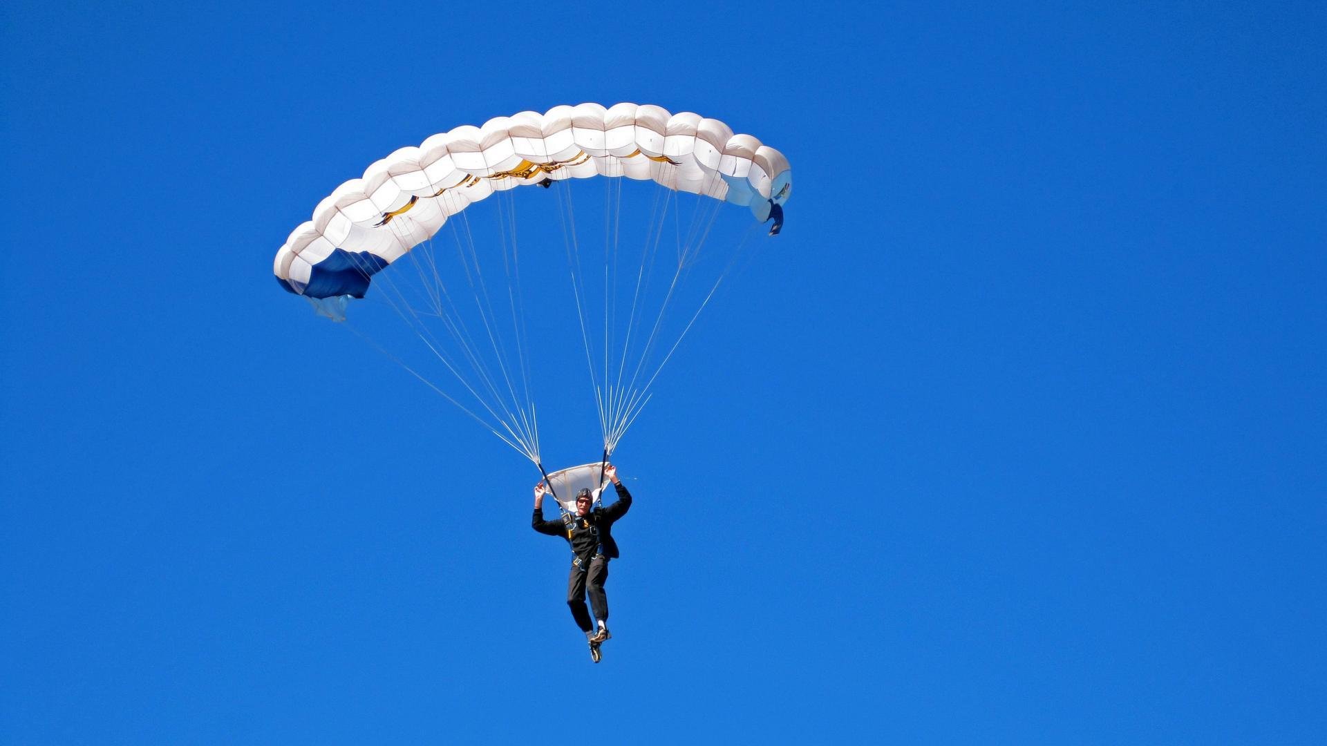 巴黎圣日耳曼前锋状态神勇,成为焦点人物,巴黎圣日耳曼的前锋有谁